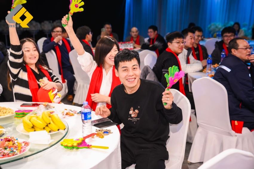 倍头条 | 同心聚力新征程 豪门国际官网2023年会盛典圆满进行！