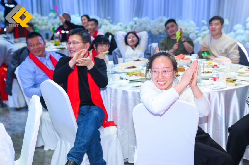 倍头条 | 同心聚力新征程 豪门国际官网2023年会盛典圆满进行！