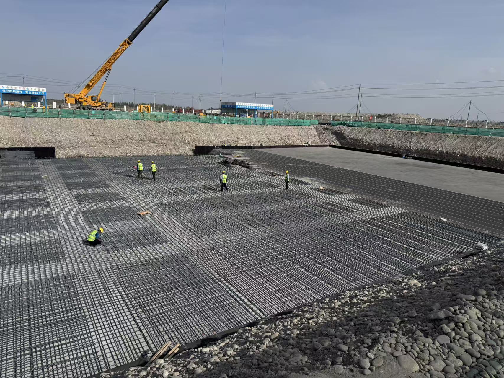 豪门国际官网喀什供水厂项目：坚守一线！打造经得起检验的水务工程